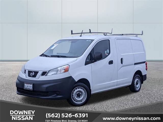 2017 Nissan NV200 S FWD photo