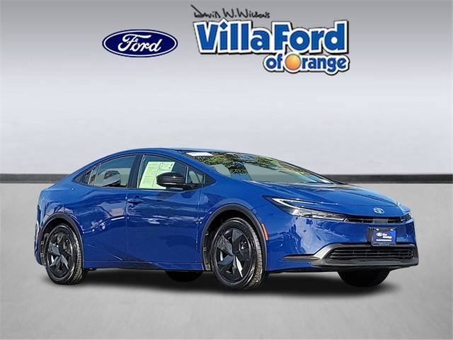 2023 Toyota Prius LE FWD photo