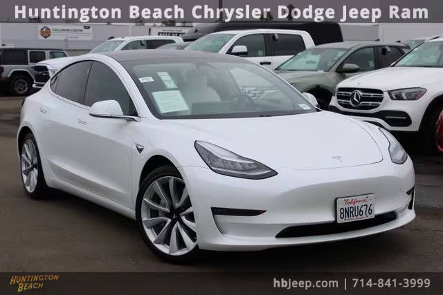 2020 Tesla Model 3 Long Range AWD photo