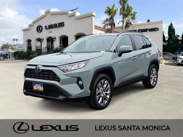 2021 Toyota RAV4 XLE Premium FWD photo