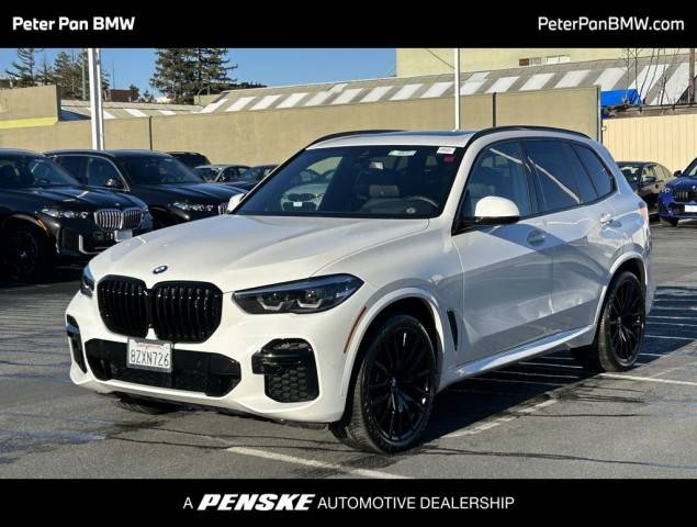 2022 BMW X5 M50i AWD photo