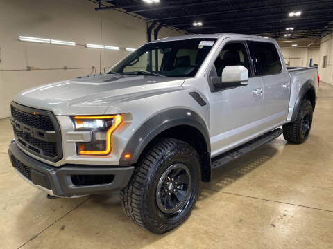 2017 Ford F-150 Raptor 4WD photo