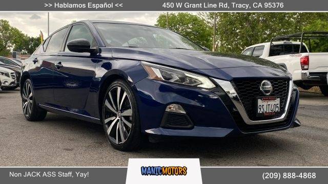 2022 Nissan Altima 2.5 SR FWD photo