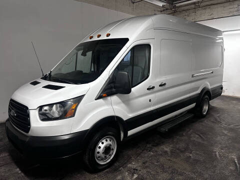 2019 Ford Transit Van  RWD photo