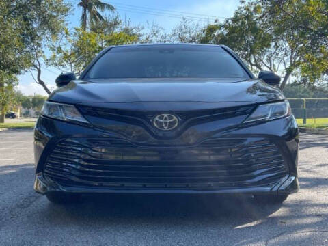 2019 Toyota Camry LE FWD photo