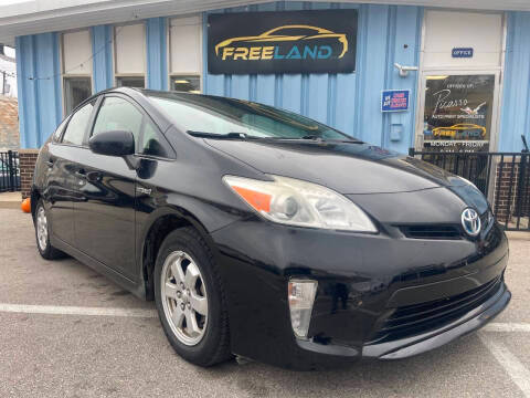 2015 Toyota Prius Five FWD photo