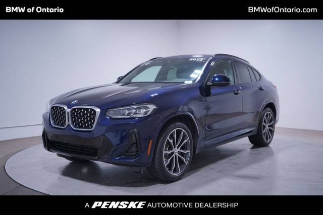 2022 BMW X4 xDrive30i AWD photo