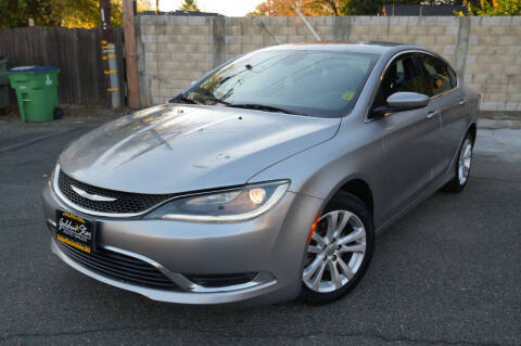 2016 Chrysler 200 Limited FWD photo