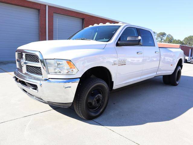 2016 Ram 3500 SLT 4WD photo