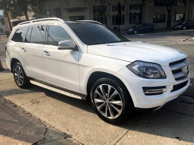 2015 Mercedes-Benz GL-Class GL 450 AWD photo