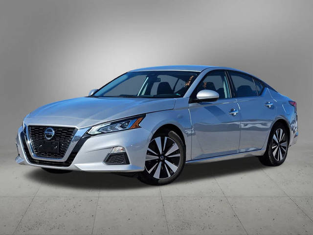 2022 Nissan Altima 2.5 SV FWD photo