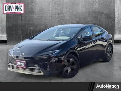 2023 Toyota Prius LE FWD photo