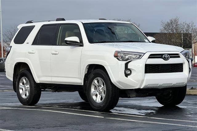 2023 Toyota 4Runner SR5 RWD photo