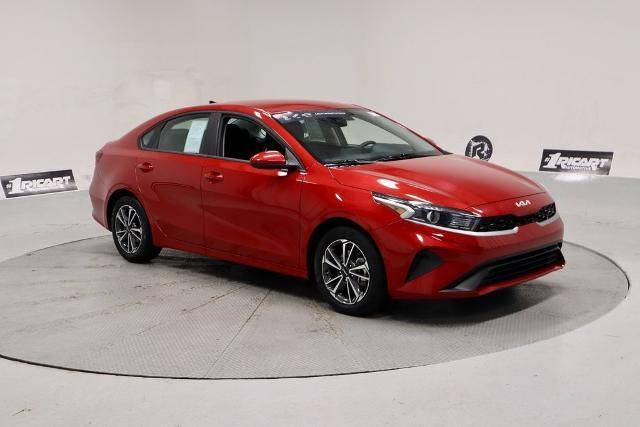 2023 Kia Forte LXS FWD photo