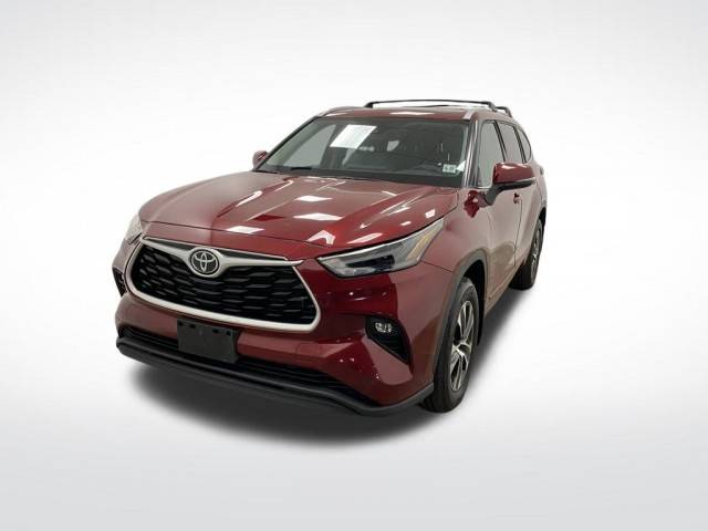 2022 Toyota Highlander XLE AWD photo