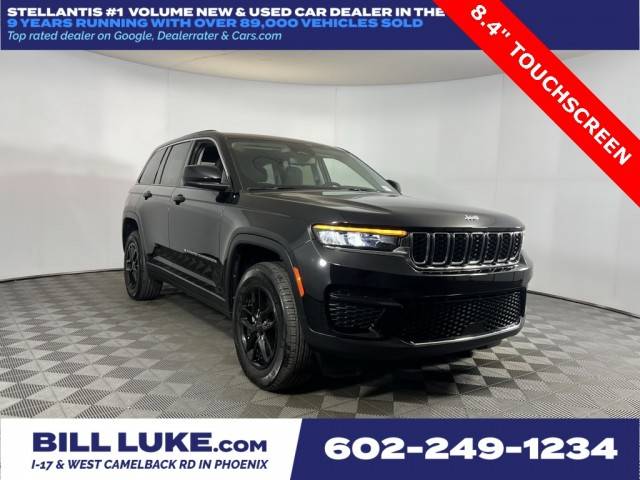 2023 Jeep Grand Cherokee Laredo 4WD photo