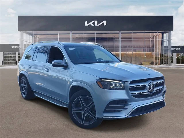 2022 Mercedes-Benz GLS-Class GLS 580 AWD photo