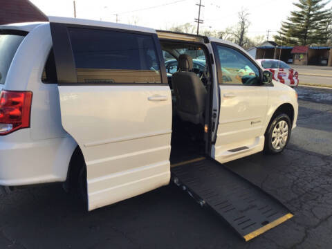 2015 Dodge Grand Caravan SE FWD photo