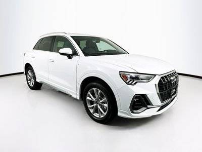 2023 Audi Q3 S line Premium AWD photo