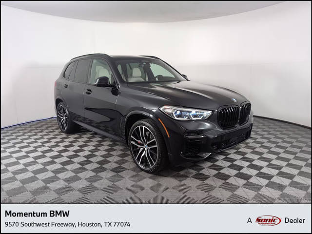 2022 BMW X5 M50i AWD photo