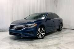 2021 Volkswagen Passat 2.0T SE FWD photo