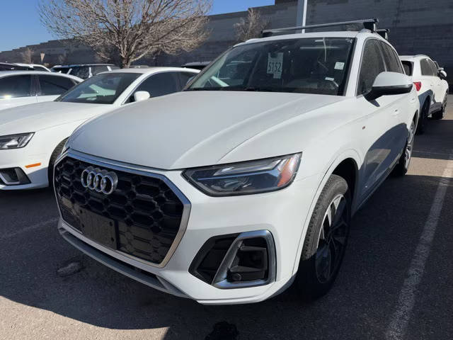 2023 Audi Q5 S line Premium Plus AWD photo