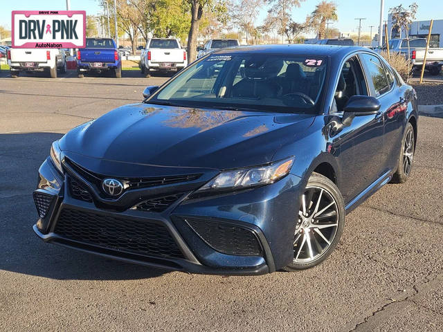 2021 Toyota Camry SE FWD photo