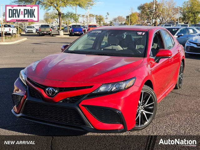 2021 Toyota Camry SE FWD photo