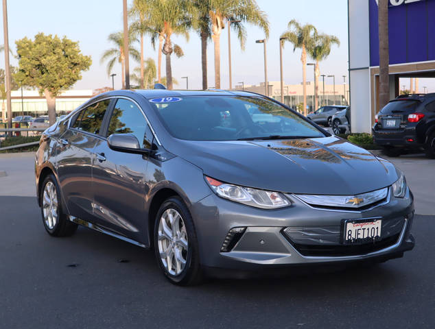 2019 Chevrolet Volt Premier FWD photo