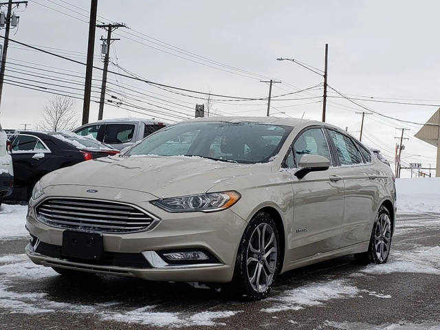 2017 Ford Fusion Hybrid SE FWD photo