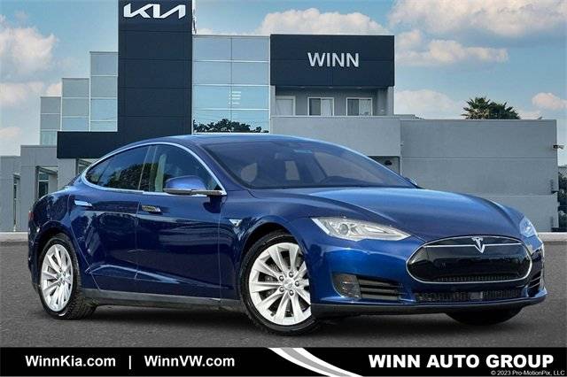 2016 Tesla Model S 90D AWD photo