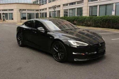 2021 Tesla Model S Plaid AWD photo