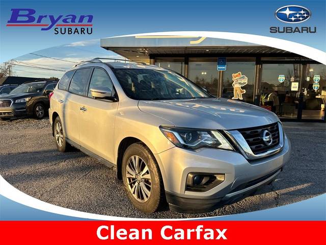 2018 Nissan Pathfinder SL FWD photo