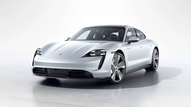 2022 Porsche Taycan 4S AWD photo