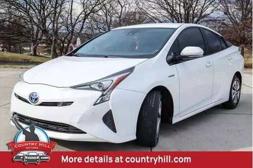 2017 Toyota Prius Two FWD photo