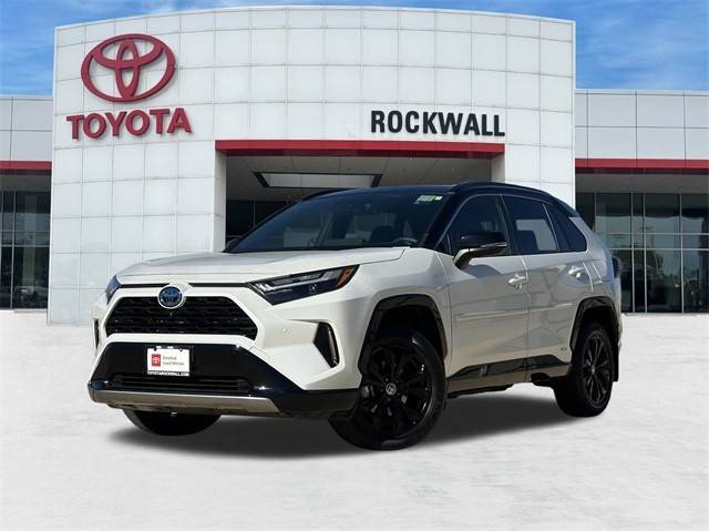 2023 Toyota RAV4 Hybrid XSE AWD photo