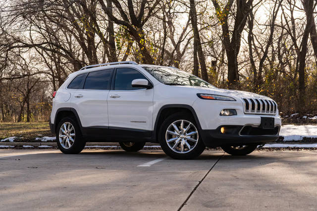 2015 Jeep Cherokee Limited 4WD photo