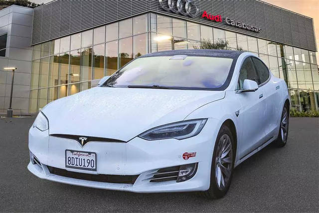 2018 Tesla Model S 100D AWD photo