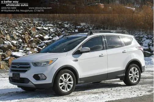 2017 Ford Escape SE FWD photo