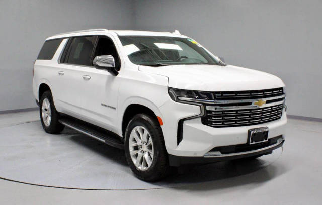 2023 Chevrolet Suburban Premier 4WD photo