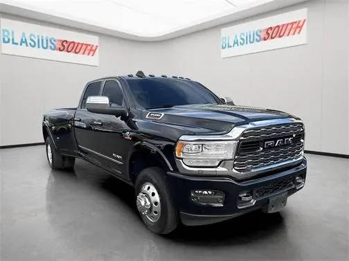 2021 Ram 3500 Limited 4WD photo