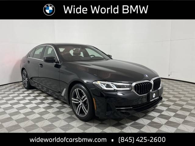 2022 BMW 5 Series 530i xDrive AWD photo