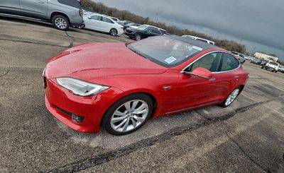 2016 Tesla Model S 90D AWD photo