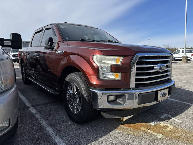 2015 Ford F-150 XLT RWD photo