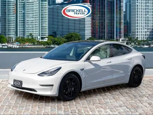 2020 Tesla Model 3 Standard Range Plus RWD photo