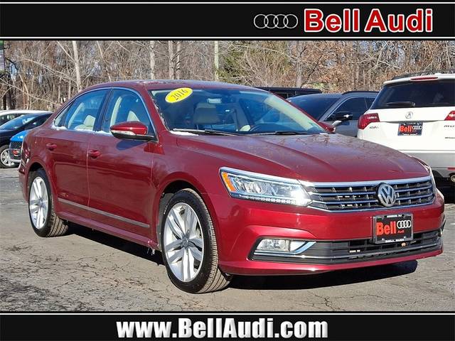 2016 Volkswagen Passat 1.8T SEL FWD photo