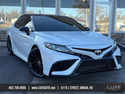 2022 Toyota Camry XSE FWD photo