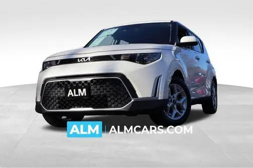 2023 Kia Soul LX FWD photo