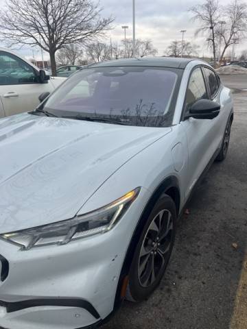 2021 Ford Mustang Mach-E Premium AWD photo