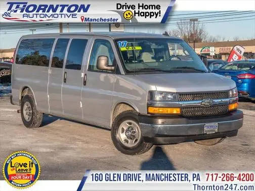 2017 Chevrolet Express LT RWD photo